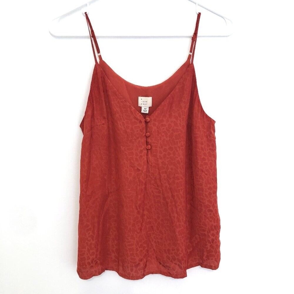 A New Day Red Relaxed Buttoned Camisole